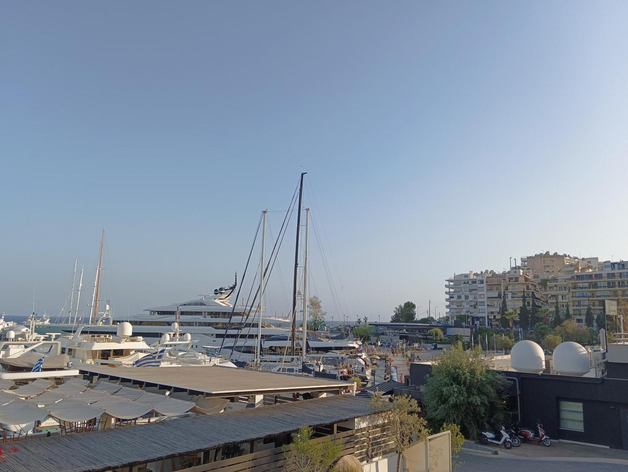Marina Zea Christina'S House Apartment Piraeus Bagian luar foto
