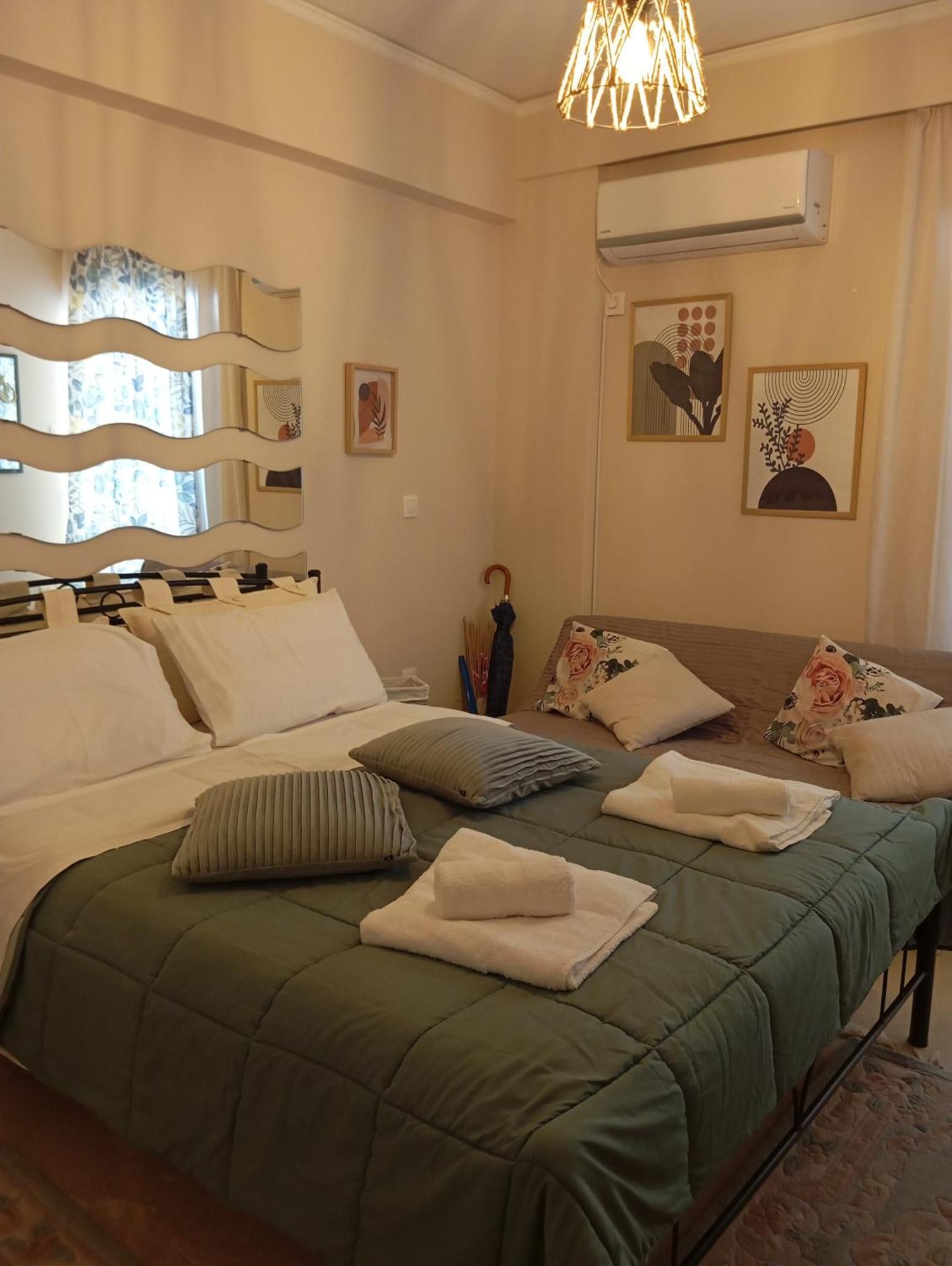 Marina Zea Christina'S House Apartment Piraeus Bagian luar foto